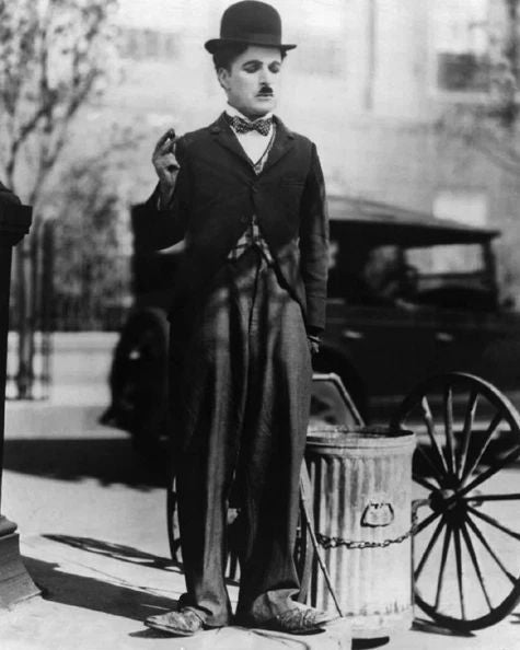 1931 Comic Actor Charlie Chaplin Glossy Magnet 'City Lights' Magnet