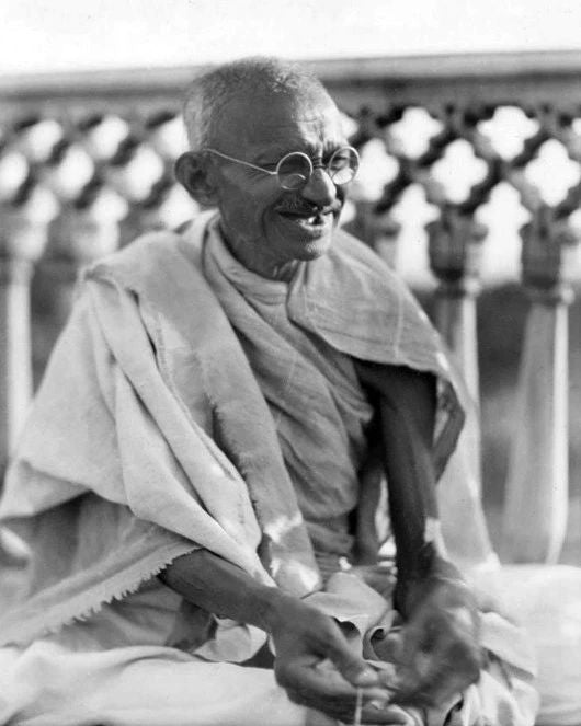 1931 Leader Mohandas Karamchand Gandhi Glossy Photo 'Spinning Wheel' Print
