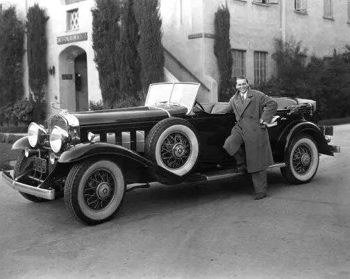 1932 Douglas Fairbanks Jr & His La Salle Retro Classic Car Picture Keychain