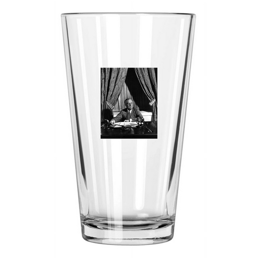 1933 Us President Franklin D Roosevelt Fdr Radio Annoucement! Pint Beer Glass