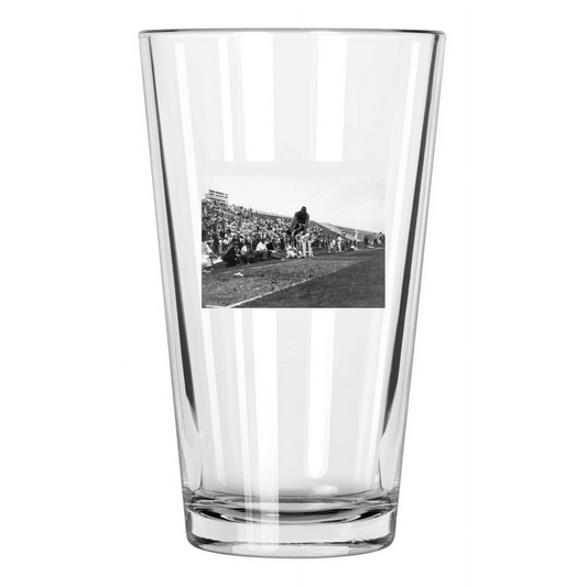 1935 Ohio State Jesse Owens Photo 'Long Jump' College Pint Beer Drinking Glass