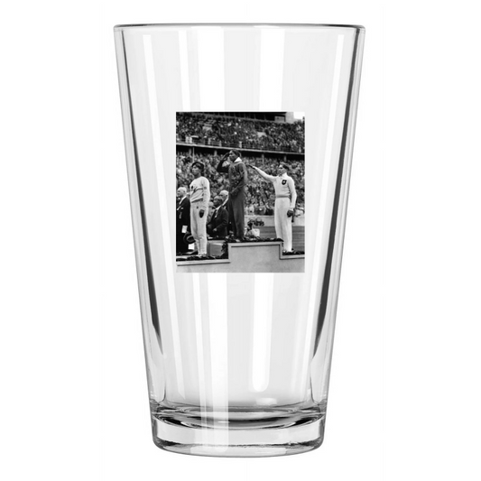 1936 Berlin Olympics Jesse Owens Photo Usa Gold Medal 3 Pint Beer Drinking Glass