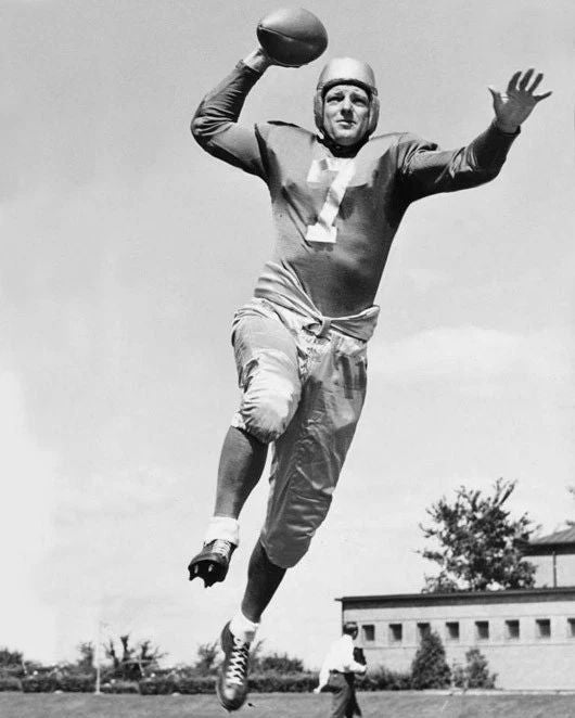 1938 Detroit Lions Dutch Clark Glossy Magnet Football ReMagnet