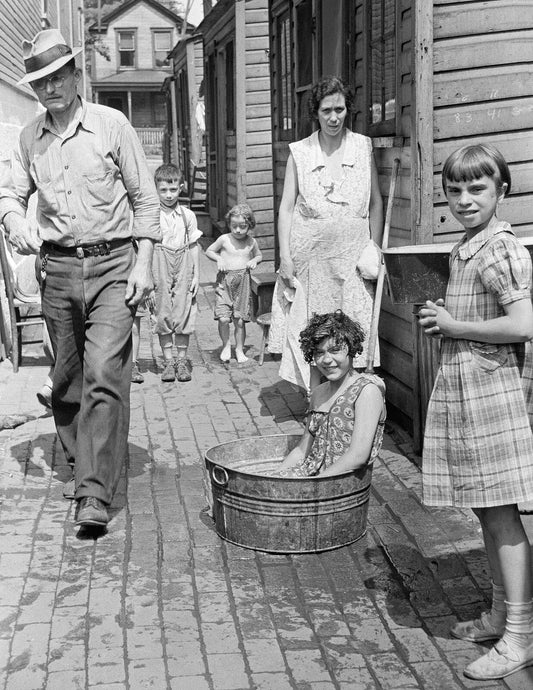 1938 East Side Alley Scene, Ambridge Pa Vintage Old Magnet Reprint