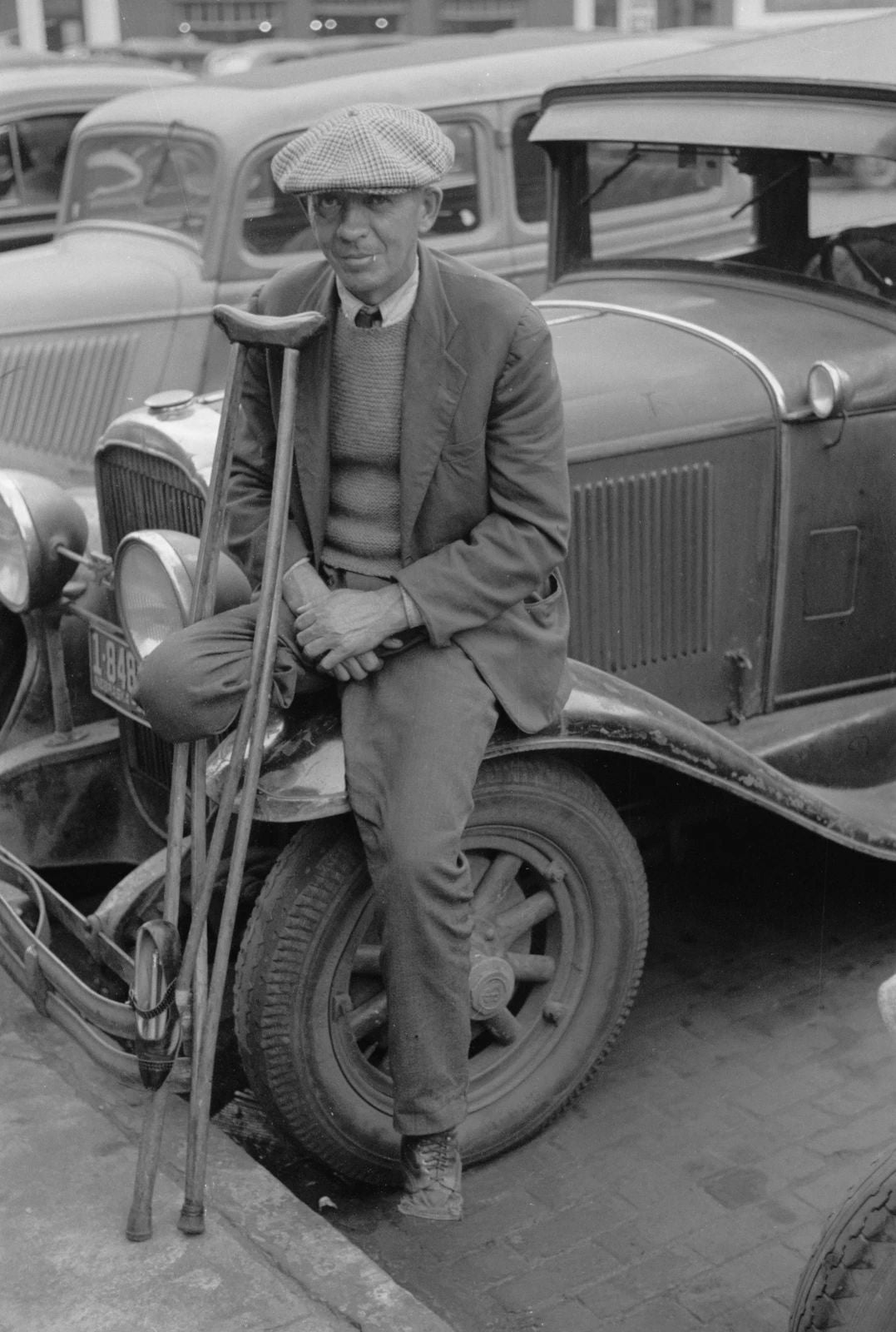 1938 War Veteran With Crutches Omaha Nebraska Vintage 300 Piece Jigsaw Puzzle