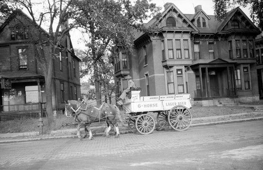 1939 Beer Wagon Minneapolis Minnesota Vintage Keychain Picture Reprint