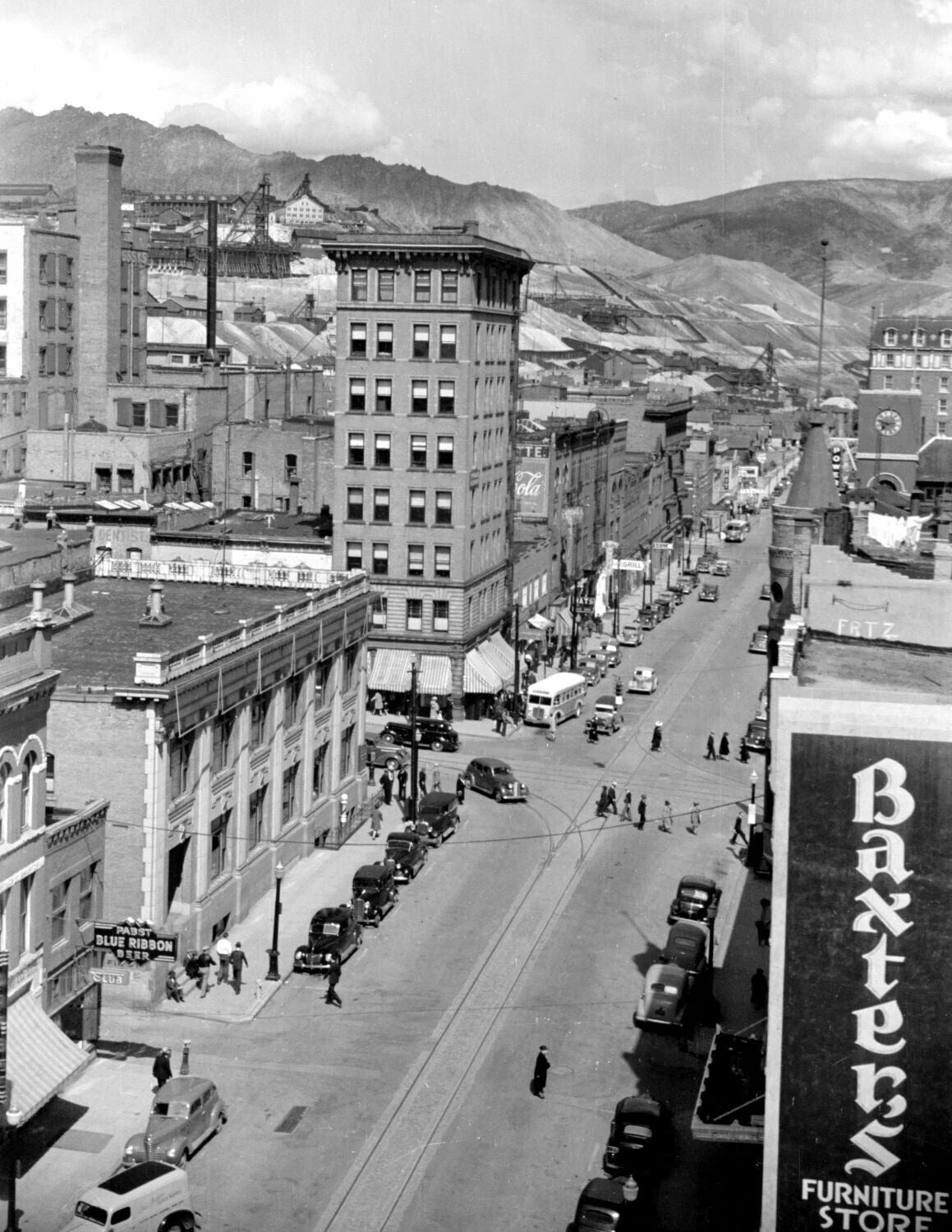1939 Broadway Butte Montana Vintage Old Keychain Of City Reprint