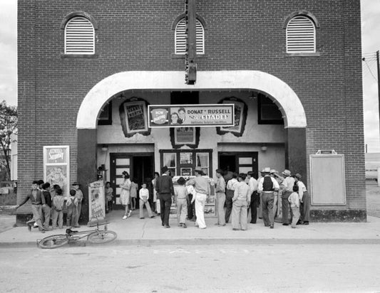1939 Crowd At The Theater Pharr Texas Vintage Picture Magnet Print