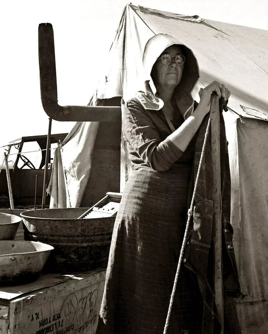 1939 Texas Woman In Carrot Farm Depression Era History 300 Piece Jigsaw Puzzle