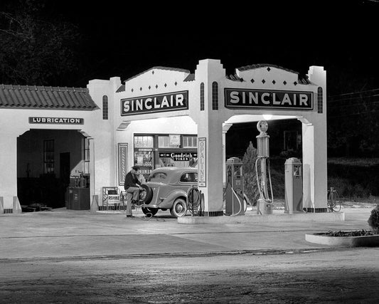 1939 Texas Sinclair Gas Station At Night Classic Car Retro Picture Photo