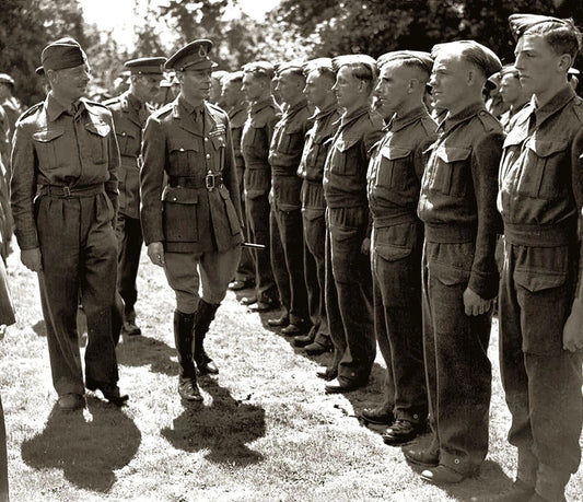 1940 King George Vi & Royal Field Artillery After Dunkirk Picture Magnet