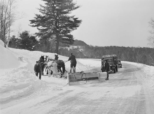 1940 Man W Horses Clearing Snow Woodstock Vermont Vintage Old Keychain