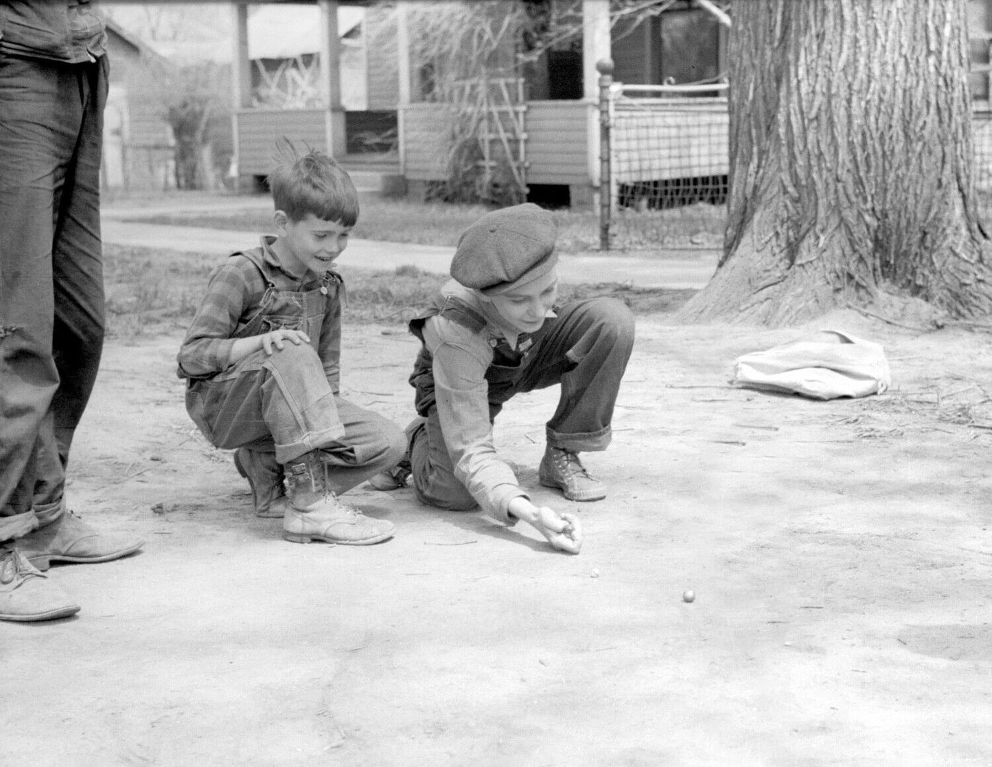 1940 Shooting Marbles Woodbine Iowa Vintage Old Retro Magnet Reprint