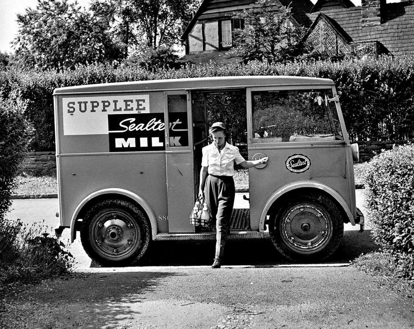 1940S Sealtest Milk Truck & Milk Lady Retro Classic Poster Photo