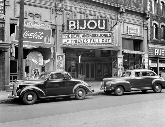 1941 Bijou Theater Holyoke Ma Old Vintage Black & White Keychain 11 X 17 Reprint