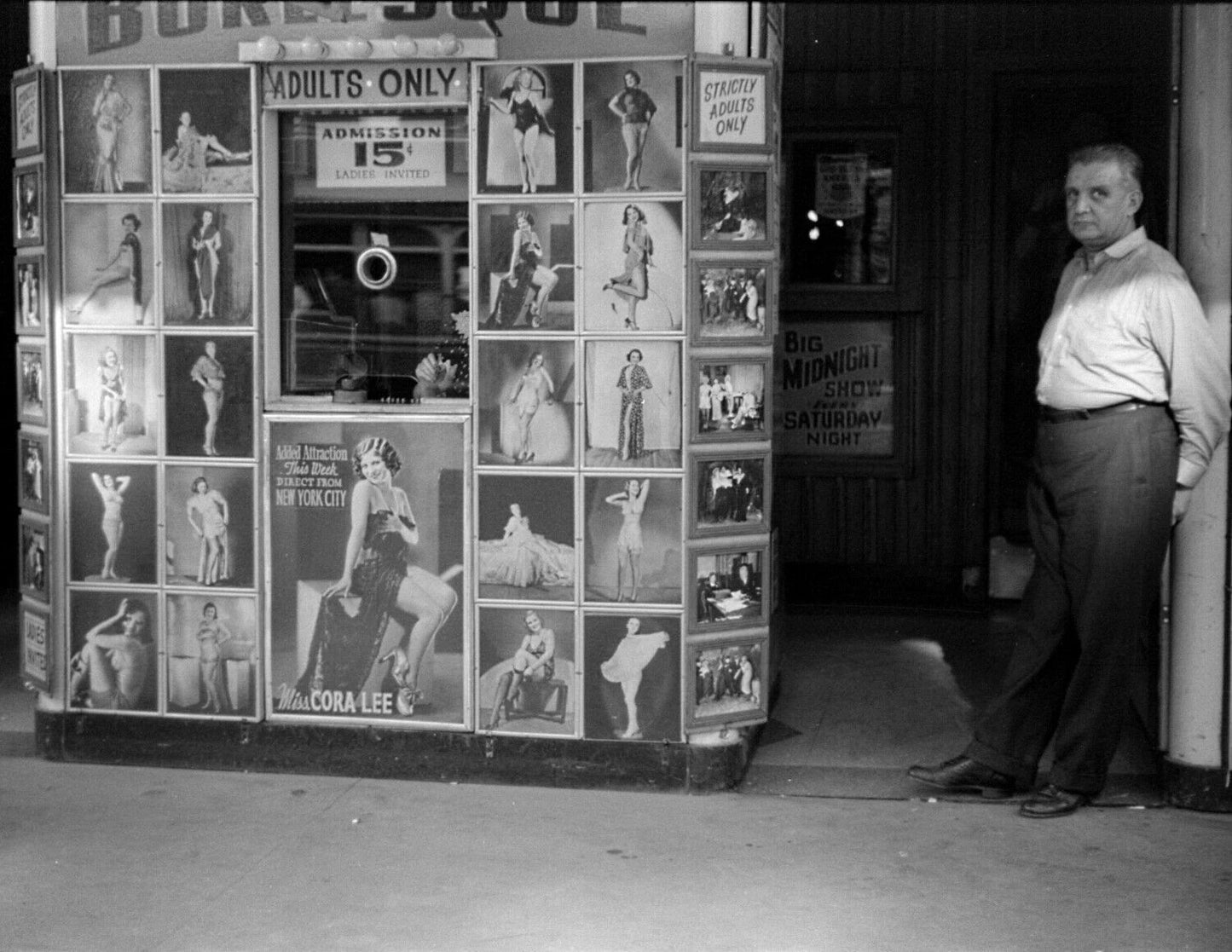 1941 Burlesque House Chicago Illinois Old Retro Vintage Photo Reprint
