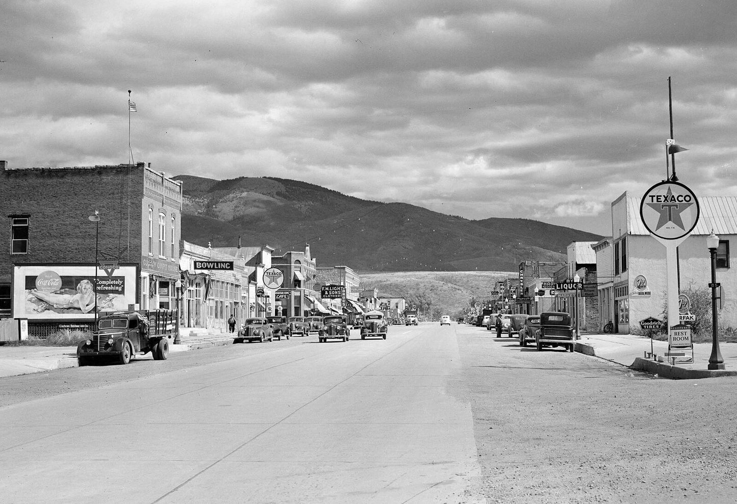 1941 Lincoln Ave Steamboat Springs Colorado Old Photo Reprint