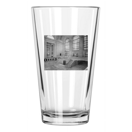 1941 New York City Grand Central Station Railroad 2 Pint Beer Drinking Glass