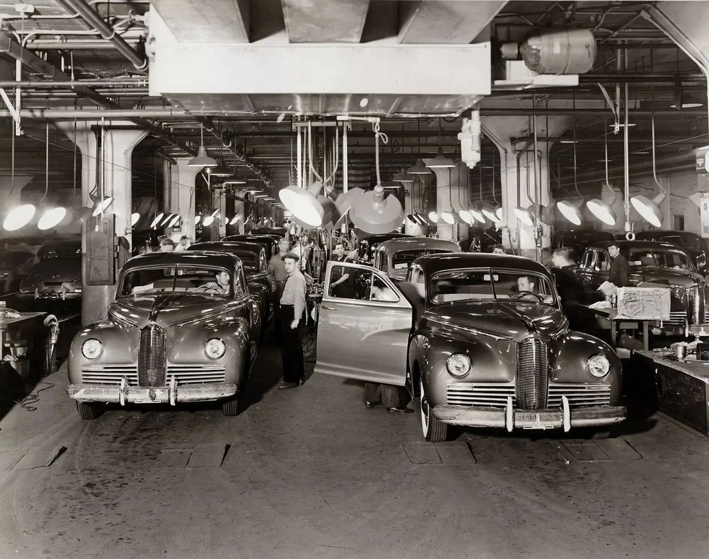 1941 Packard Factory Assembly Line Retro Car Manufacturing Poster Photo 11X13X17