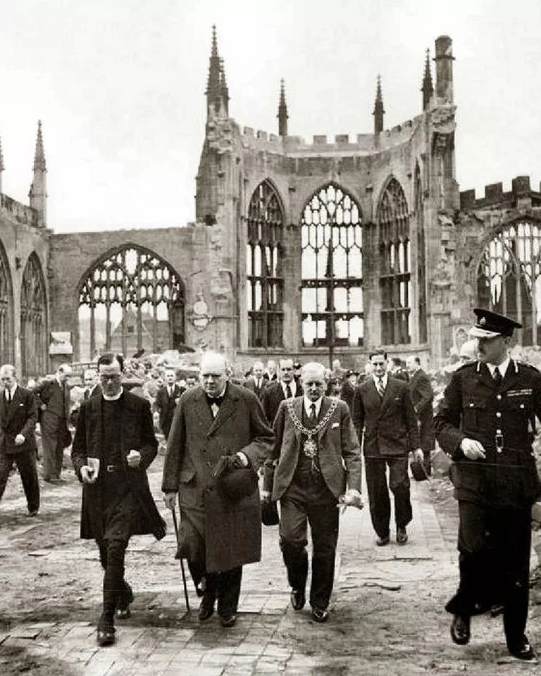 1941 World War 2 Ww2 Churchill At Coventry Cathedral Ruins Picture Keychain