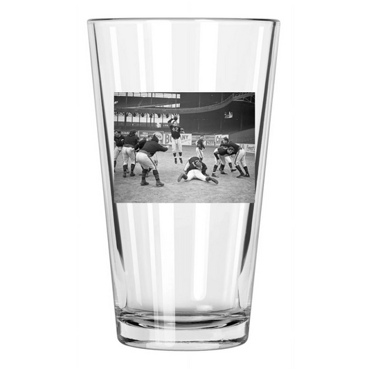 1942 Chicago Bears Sid Luckman Football Vintage Hof 65 Pint Beer Drinking Glass