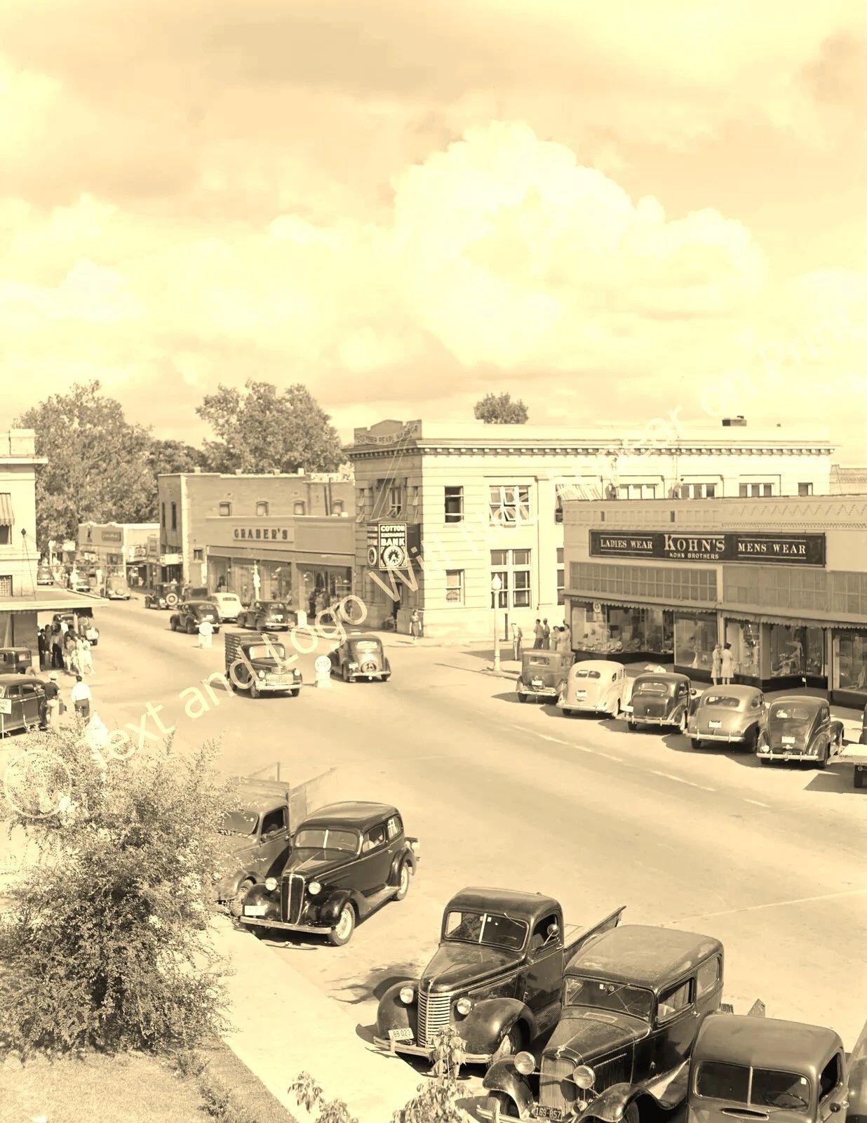 1942 Main Street Kennett Missouri Classic Cars Vintage Picture Magnet