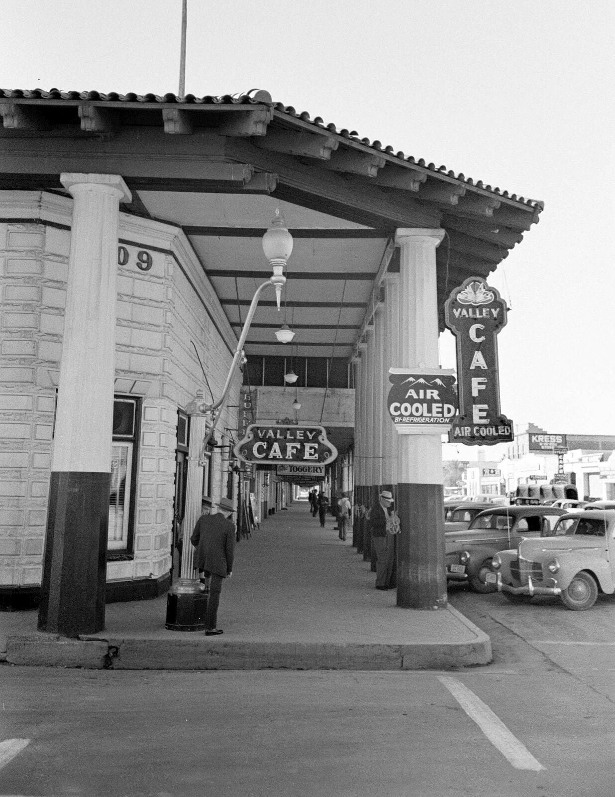 1942 Valley Cafe Yuma Arizona Vintage Old Vintage Photo Reprint