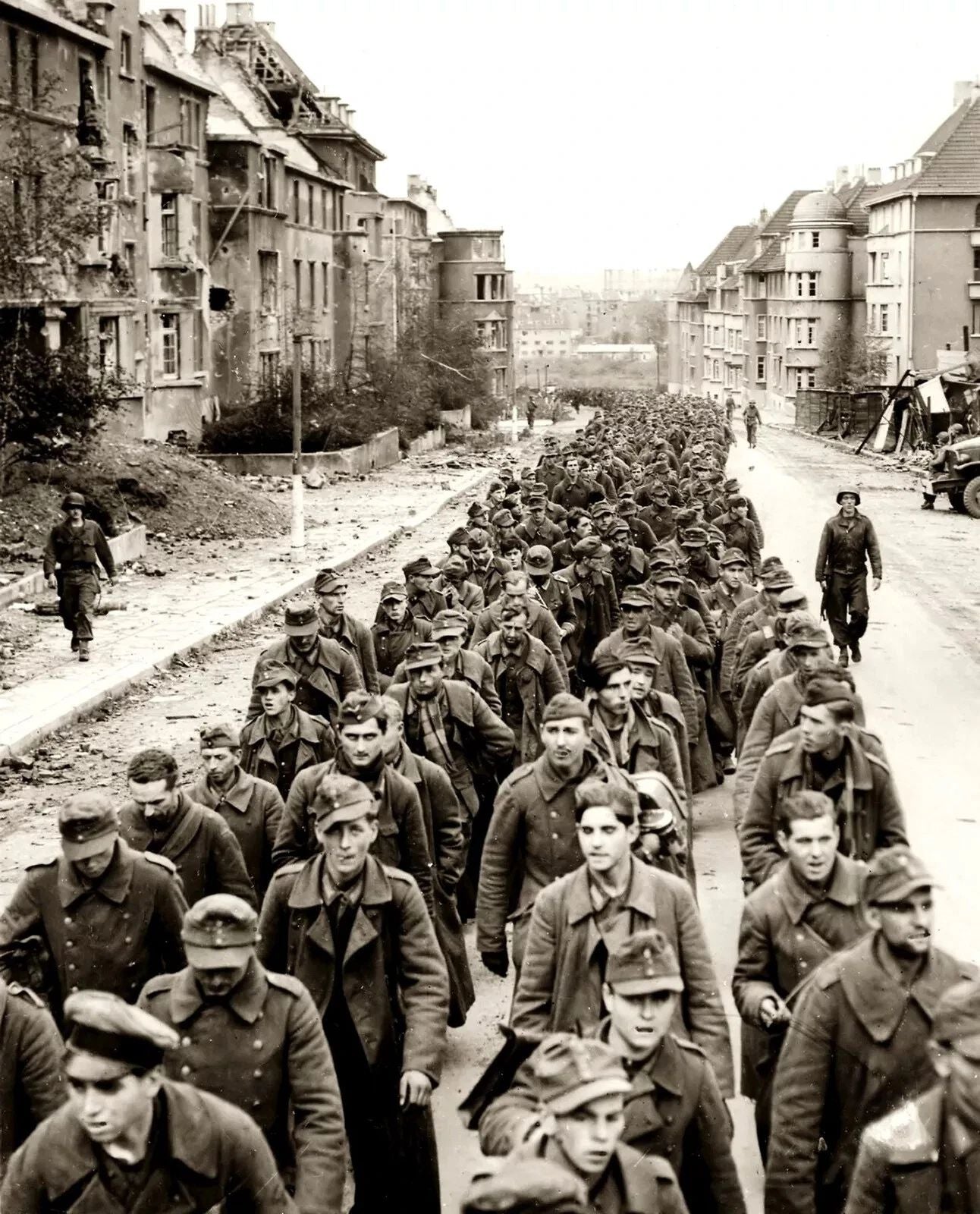 1944 World War 2 Ww2 German Prisoners Fall Of Aachen Picture Magnet