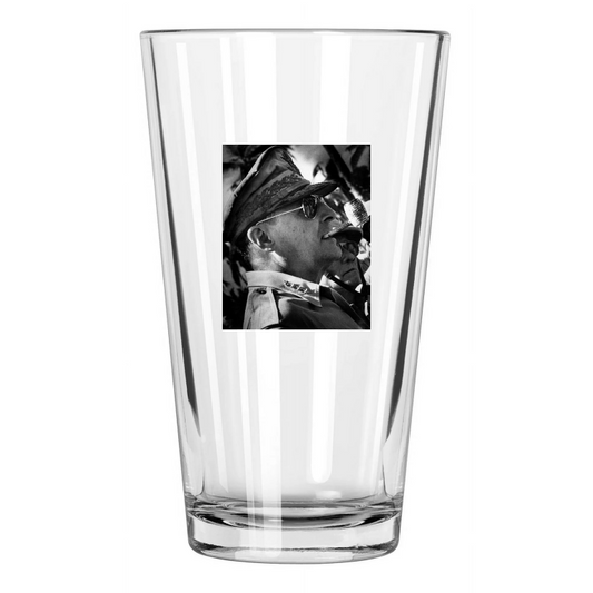1944 World War Ii Douglas Macarthur Us Army Phillipines Pint Beer Drinking Glass