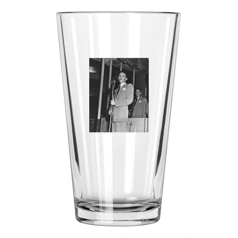 1946 Singer Frank Sinatra Photo Celebrity Music Pint Beer Drinking Glass