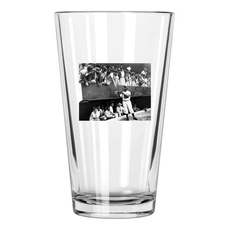1947 Brooklyn Dodgers Jackie Robinson In Cuba Photo Pint Beer Drinking Glass