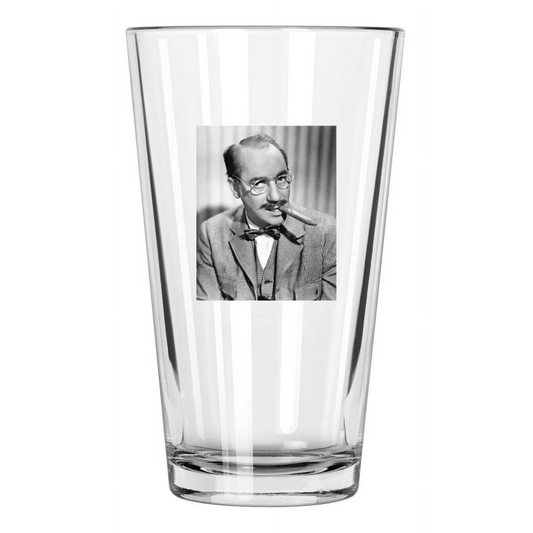 1947 Comedian, Actor Groucho Marx Photo 'Copcabana' Pint Beer Drinking Glass