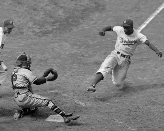 1948 Brooklyn Dodgers Jackie Robinson Glossy Keychain Stealing Home Keychain