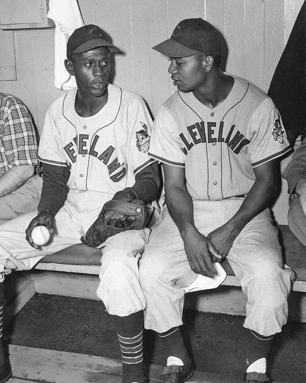 1948 Cleveland Indians Satchel Paige And Larry Doby Keychain Keychain 2