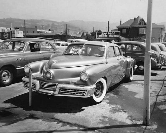 1948 Tucker Torpedo On Used Car Lot Retro Classic Magnet Magnet