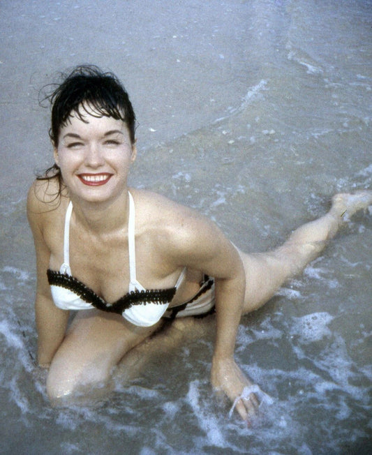 1950S Actress Model Bettie Page Pin Up Picture Magnet Print