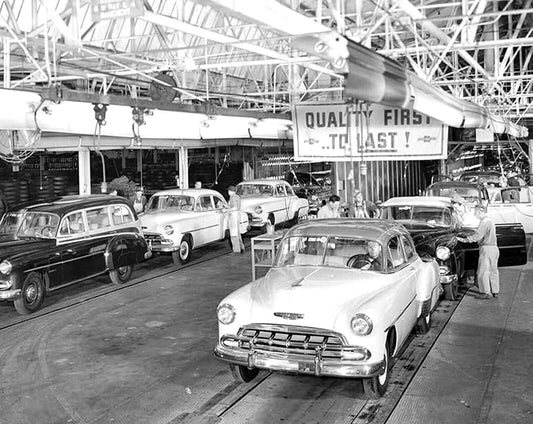 1952 Chevrolet Factory Assembly Line Classic Car Historic Picture Keychain