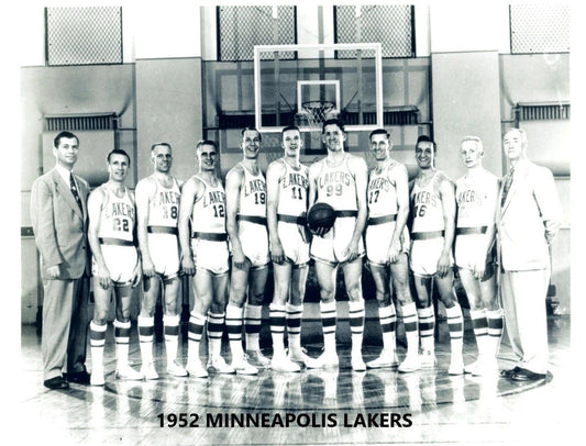 1952 Minneapolis Lakers Team Keychain Basketball Picture Nba La