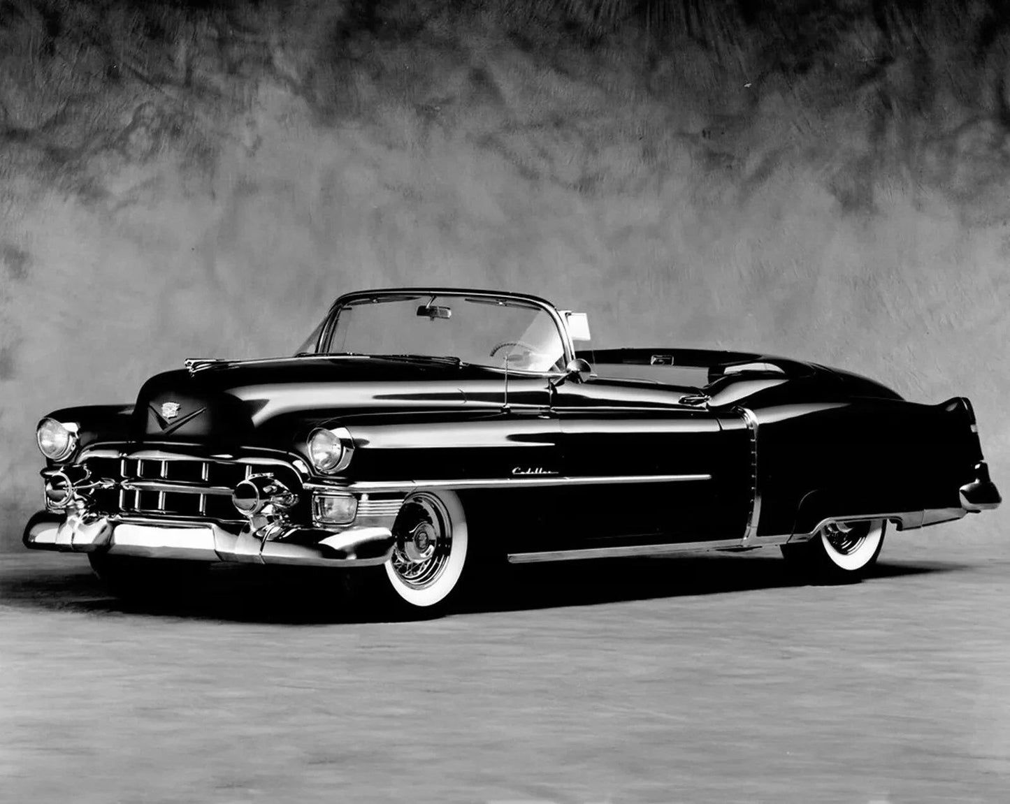 1953 Cadillac Convertible Classic American Car Vintage Picture Keychain