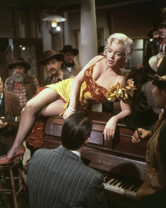1954 Actress Marilyn Monroe Glossy Magnet 'River Of No Return' Magnet 2