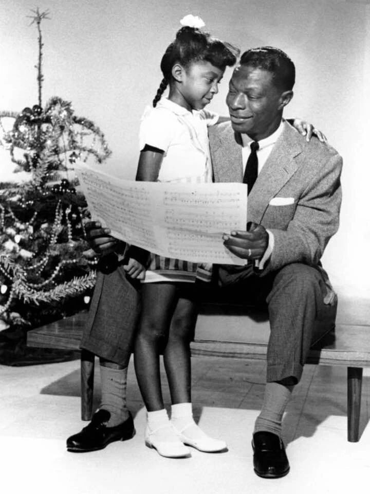 1955 Nat King Cole & Daughter Celebrate Christmas Holiday Picture Photo