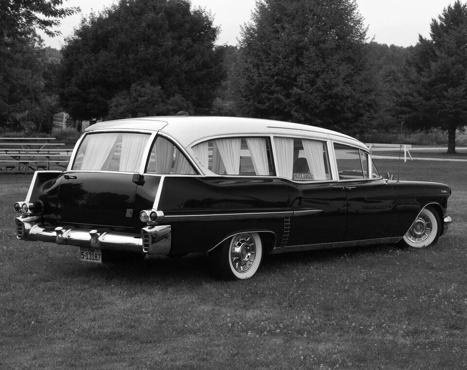 1957 Cadillac Superior Coach Hearse Classic Retro Vintage Car Keychain Keychain