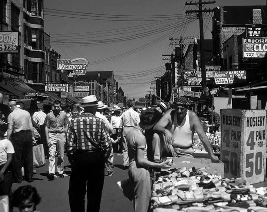 1957 Chicago Maxwell Street Sidewalk Vendors Retro Picture Keychain