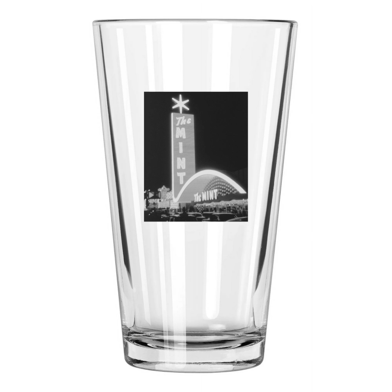 1957 The Mint Las Vegas, Nevada Photo Casino Downtown 1 Pint Beer Drinking Glass