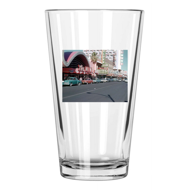1957 The Mint Las Vegas, Nevada Photo Casino Downtown 2 Pint Beer Drinking Glass