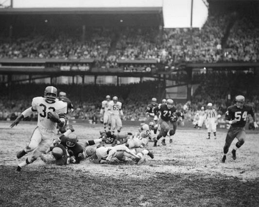 1958 Jim Brown Glossy Keychain Cleveland Browns Vs Washington Redskins Print