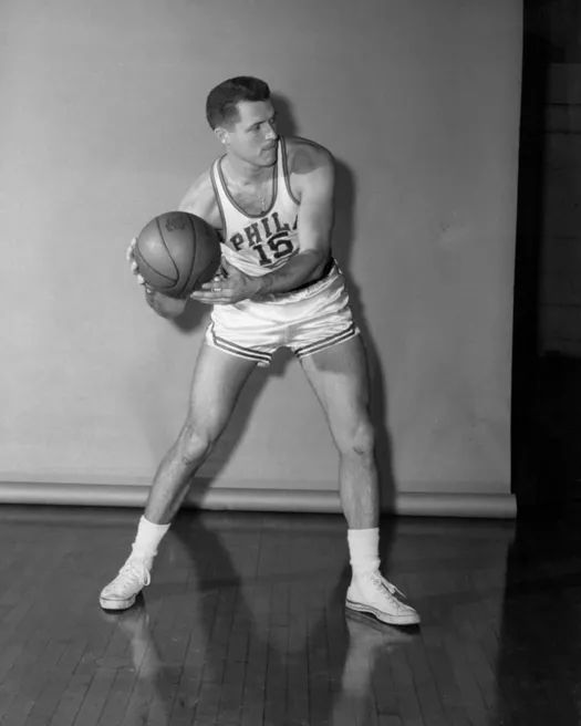 1958 Philadelphia Warriors Tom Gola Glossy Keychain Basketball Keychain