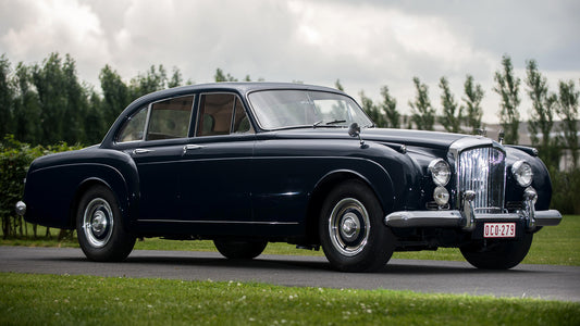 Bentley S2 Continental Flying Spur By Mulliner Uk Hd Art Jigsaw Puzzle
