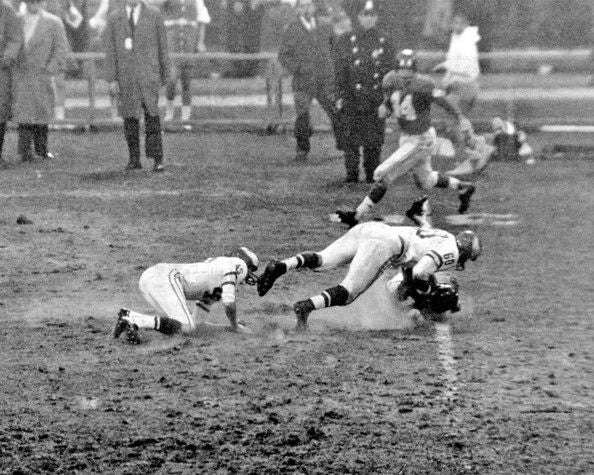 1960 Chuck Bednarik And Frank Gifford Glossy Keychain Philadelphia Print