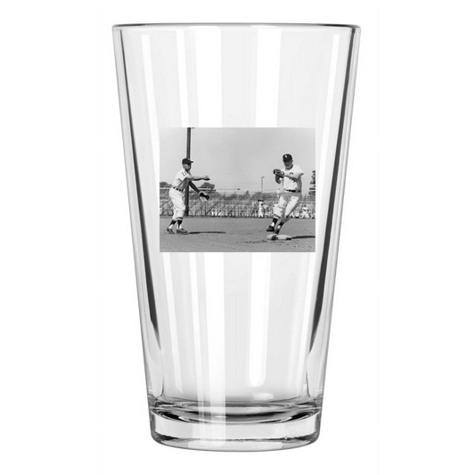 1960 Chicago White Sox Luis Aparicio & Nellie Fox Photo Pint Beer Drinking Glass